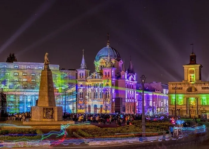 Lumina Luxury For Family Next To Ksiezy Mlyn * 罗兹